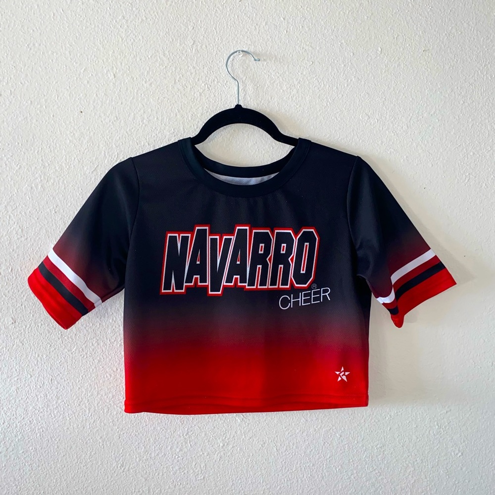 COPY - ‘Navarro Cheer Netflix’ Crop Tee • Brand: Rebel • Size: S •